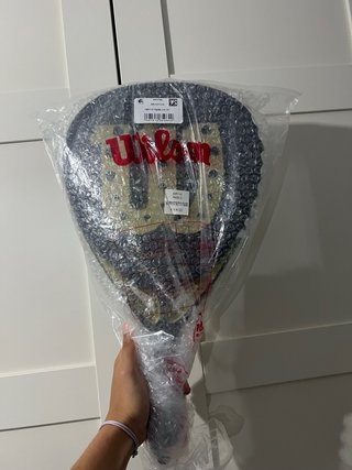 Pala Wilson Defy V1 Negra y Dorada
