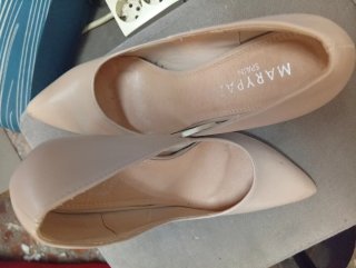 Zapatos de salón Marypaz beige talla 39
