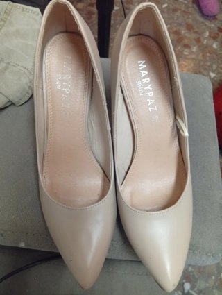 Zapatos de salón Marypaz beige talla 39