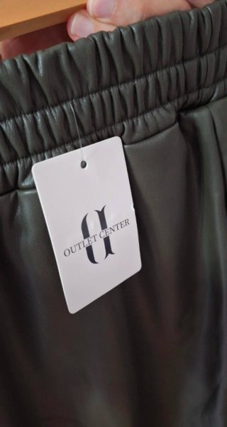 Pantalón talla M 100% poliester