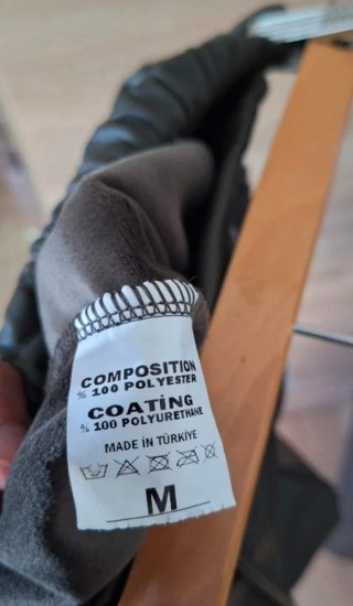 Pantalón talla M 100% poliester
