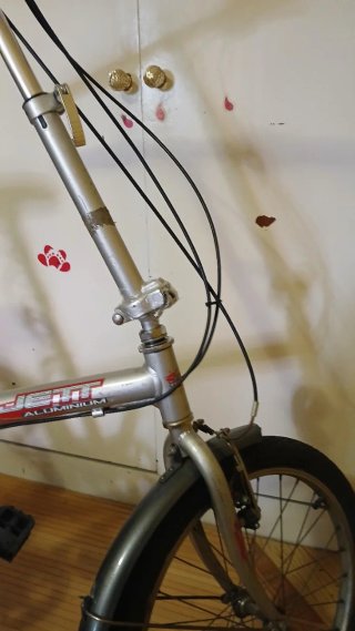 Bicicleta plegable JETT ALUMINIUM a reparar