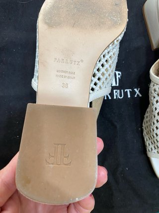 Sandalias Farrutx Piel Blanca