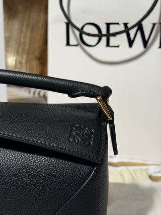 Bolso Loewe Puzzle Edge Negro Con ticket de tienda
