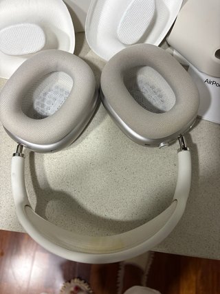 Airpods Max Plata y Blanco