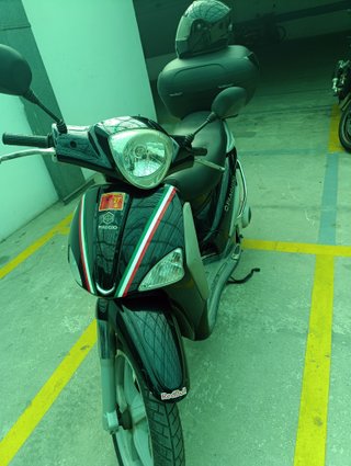 Piaggio Liberty 125cc Negra