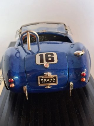 Shelby Cobra 427 S/C 1964 Majorette Platinum 1:18