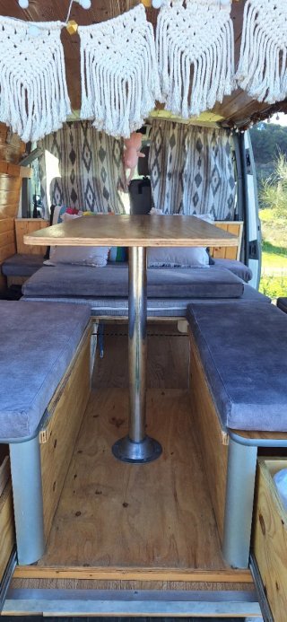 Volkswagen Transporter T5 2004