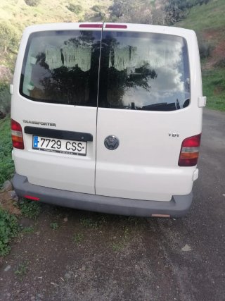 Volkswagen Transporter T5 2004