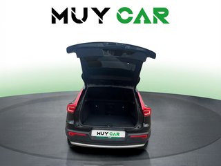 Volvo XC40 D3 Momentum Pro Auto 110 kW (150 CV)