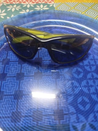Gafas de sol Cébé negras y verdes