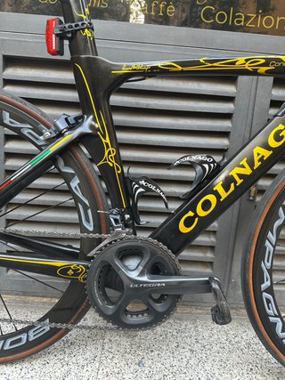 Bicicleta de carretera Colnago Negra