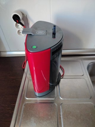 Cafetera Dolce Gusto Oblo Roja con caja