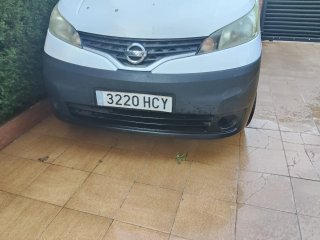 Nissan NV200 2011