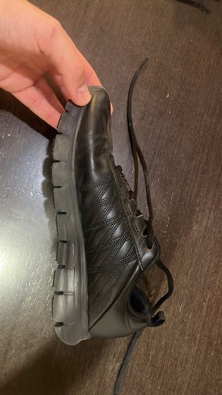 Zapatillas Skechers Negras hostelería