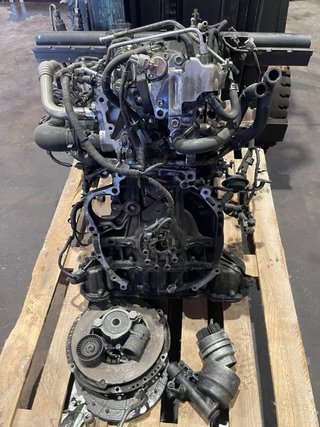 Motor Lexus IS 220d (culata en perfecto estado)