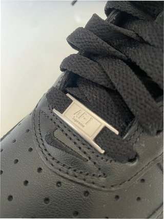 Nike Air Force 1 Low Supreme Negro Talla 36.5