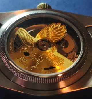 Reloj automático, edición limitada.