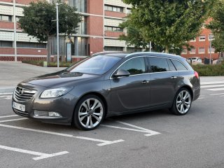 Opel Insignia 2011
