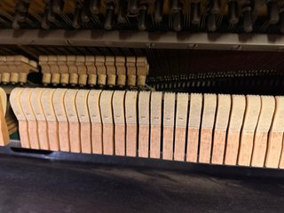 Piano Kawai Negro Vertical