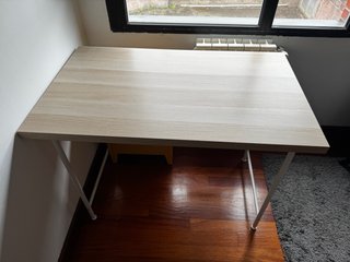 Mesa de escritorio madera y metal