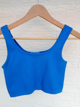 Top azul de canalé talla S