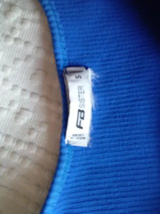 Top azul de canalé talla S