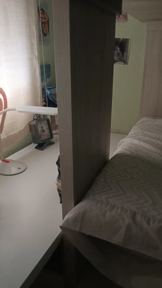 Habitación juvenil con litera y cama nido