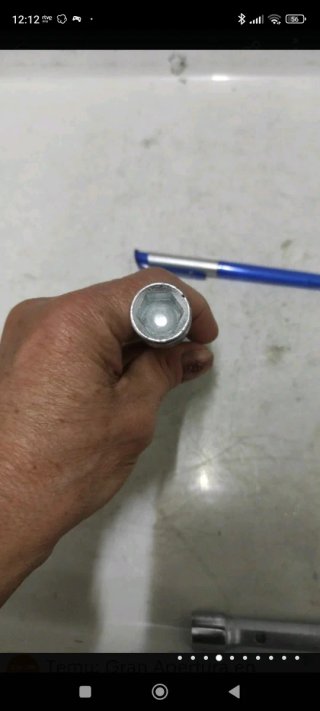 2 llaves de tubo 10-12 y 12-13