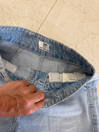 Shorts vaqueros Bershka talla 34