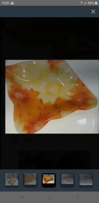 2 Fuentes onduladas naranjas y amarillo. plastico