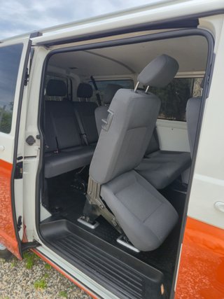 Volkswagen Transporter T5 2.0 TDI 2016 8Plazas