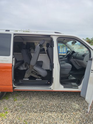 Volkswagen Transporter T5 2.0 TDI 2016 8Plazas