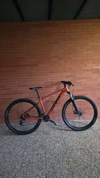 MTB Giant Talon Naranja