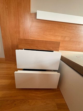 Dormitorio completo: 2 canapés + cómoda