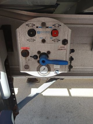 GRANALU Basculante 63m³ 12,60m 6.450kg
