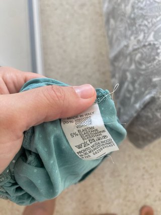 Falda midi volantes lunares verde