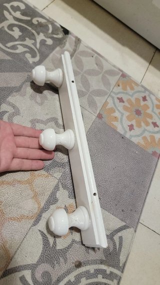 Perchero blanco 36cm