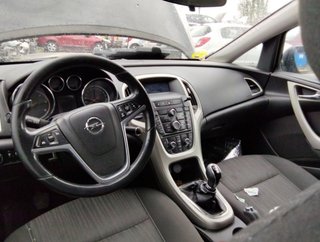 1889631 colector admisión 8973858235 opel astra j