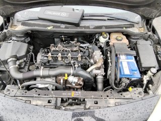 1889631 colector admisión 8973858235 opel astra j