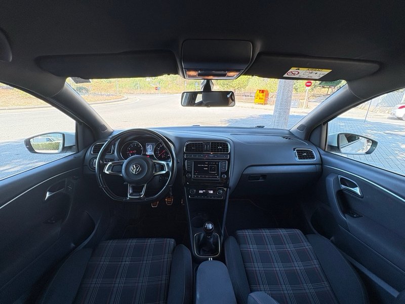Volkswagen Polo 1.8 TSI BMT GTI 3p 2017, foto 33