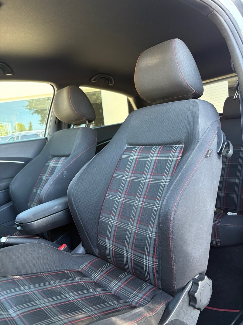 Volkswagen Polo 1.8 TSI BMT GTI 3p 2017, foto 23