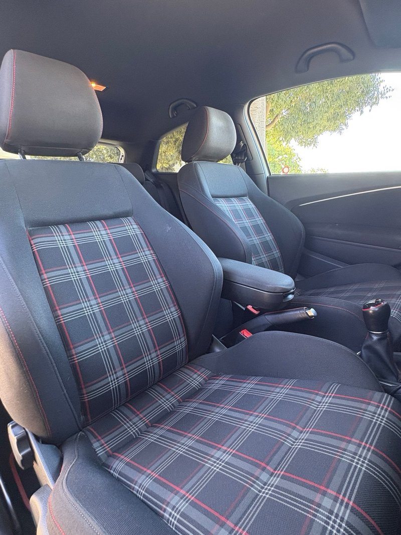 Volkswagen Polo 1.8 TSI BMT GTI 3p 2017, foto 36