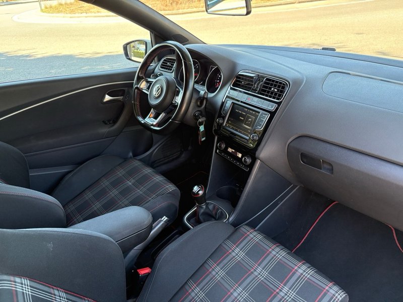 Volkswagen Polo 1.8 TSI BMT GTI 3p 2017, foto 34