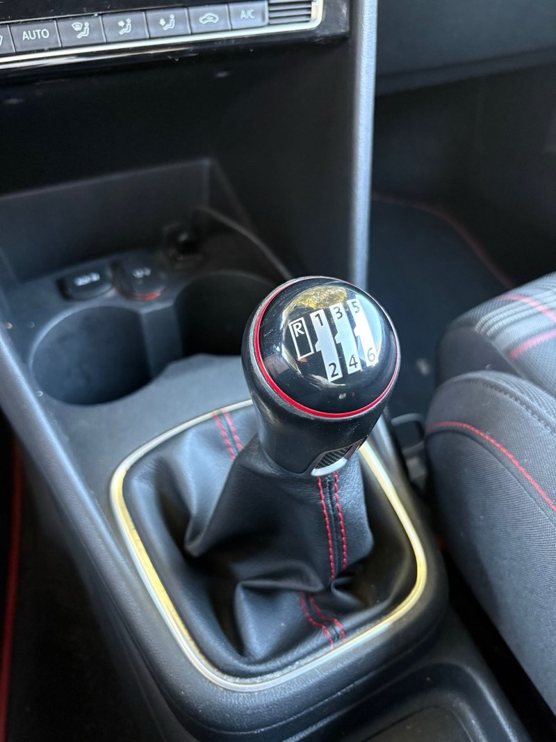 Volkswagen Polo 1.8 TSI BMT GTI 3p 2017, foto 27