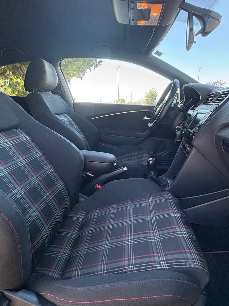 Volkswagen Polo 1.8 TSI BMT GTI 3p 2017, foto 35