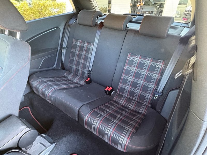 Volkswagen Polo 1.8 TSI BMT GTI 3p 2017, foto 32
