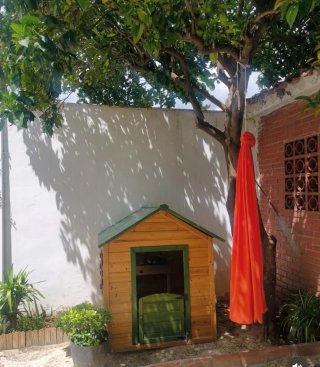 Casita de madera para jardín