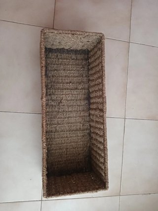 Cesta de mimbre rectangular