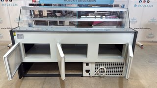 Vitrina Docriluc Nueva